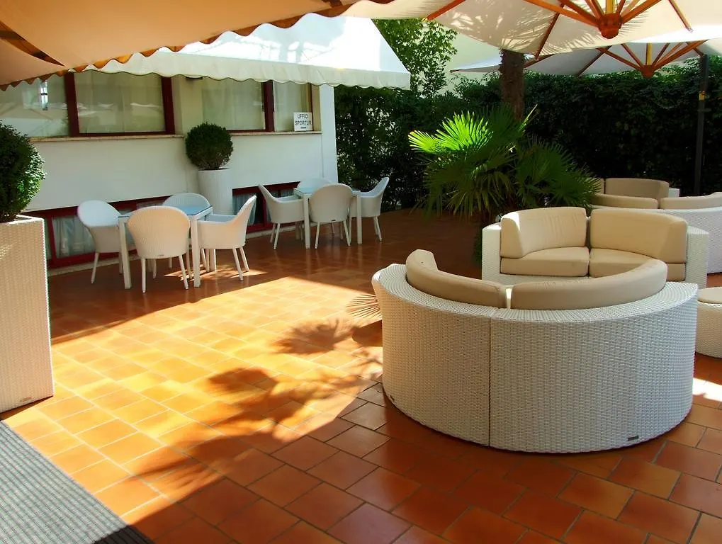 Hotel Manuela Cervia