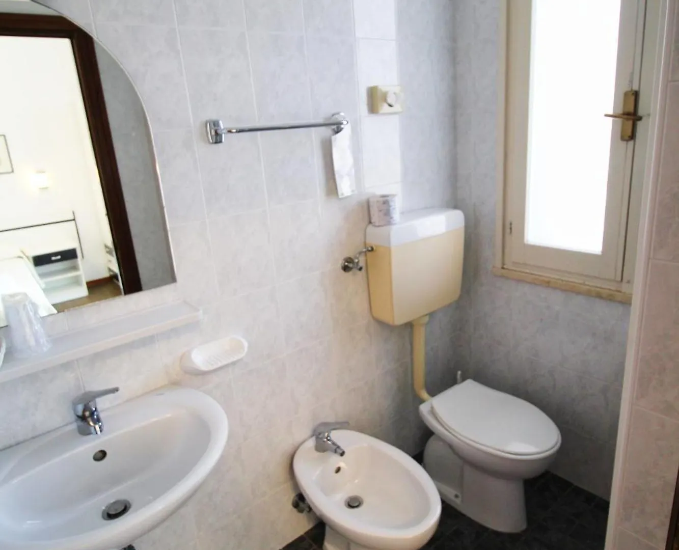 Hotel Manuela Cervia 3*,  Italia