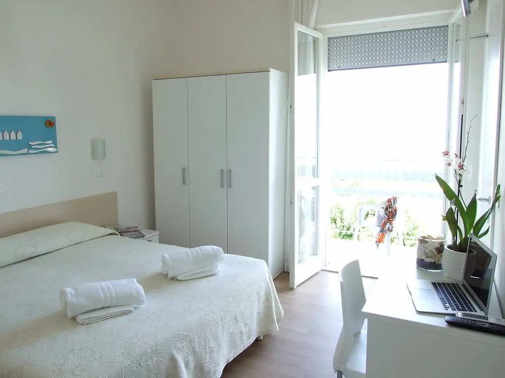 Hotel Manuela Cervia