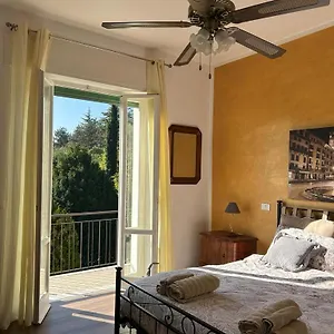 https://le-giare-house.hotelinveneto.com