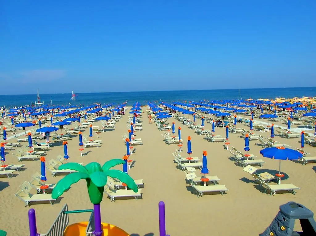 Hotel Manuela Червия