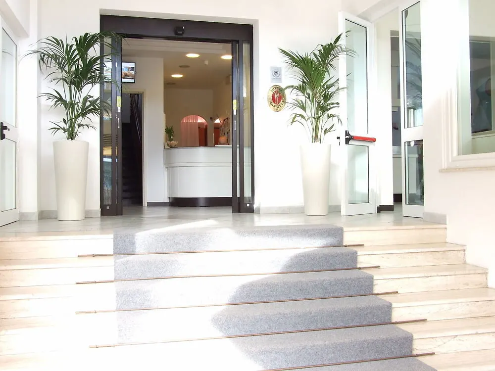 Hotel Manuela Cervia